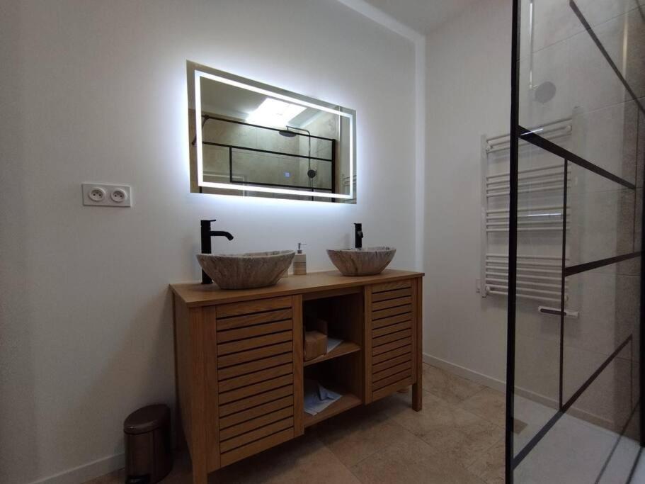 Appartement Avec Jardin Privatif Cuers Εξωτερικό φωτογραφία